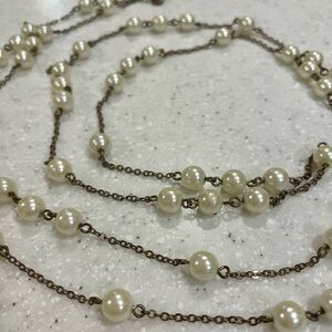 Premier Designs Pearl and Bronze Necklace